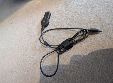 Google Chrome Chromecast - H2G2-42