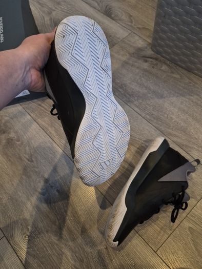 basketball shoes
