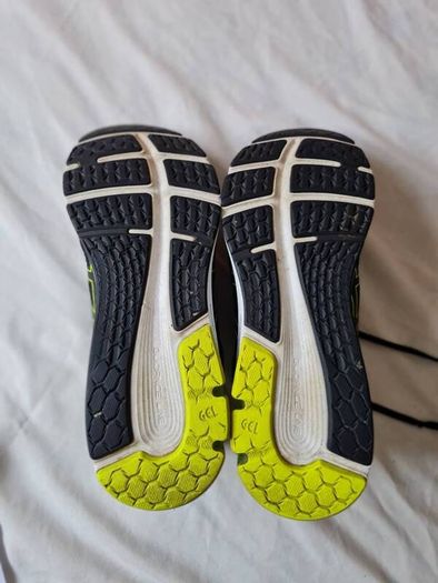 asics gel pulse 12 black/green Size 12 eu 48 in excellent condition