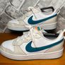 Nike Court Borough Ladies/Boys Trainers UK5 EU38 Image 4