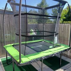 Trampoline