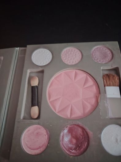 Eyeshadow