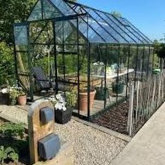 Halls Magnum Greenhouse 8'5" x 14'6"