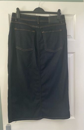 M&S Autograph Skirt size 14