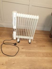 Oil filled 11 fin, 2500W Electric Radiator