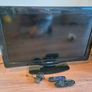 32 inch Philips HD TV with Roku Express Streaming Bundle Image 2