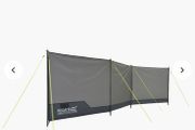 Camping windbreaker
