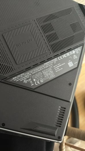 ROG Strix