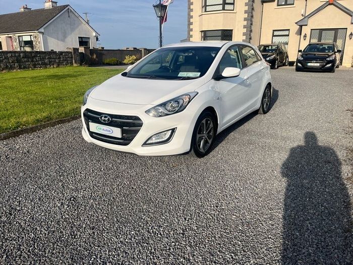 2015 Hyundai i30 1.4 petrol