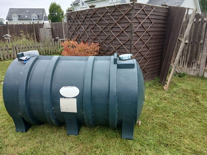 Oil tank (free to take away)