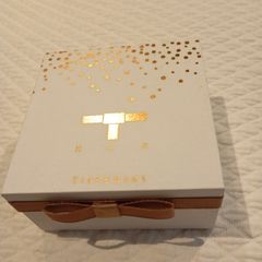 New Gold t bar necklace