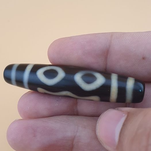 Vintage Himalayan Tibetan 3 Eyes Dzi Agate Bead Amulet