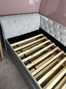 single bedframe