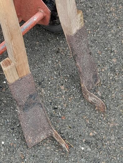 Antique Slanes /Turf Cutters