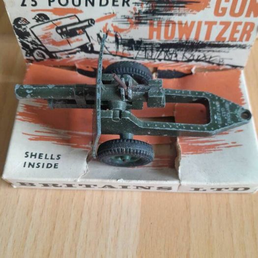 vintage Britain Howitzer Gun