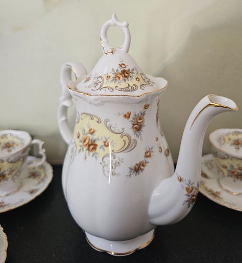 Rare Royal Albert Bone China "September Song" Coffee Pot Set