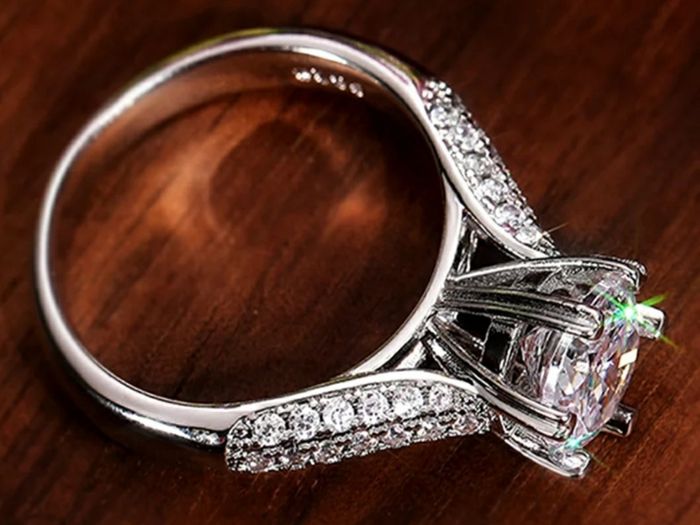 Sterling Silver Solitaire Ring