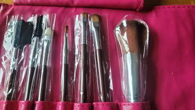 Make up brush set