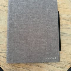 reMarkable 2 with pen, cover and spare nibs
