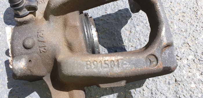 Mercedes-Benz Vito W447  Brembo Brake caliper