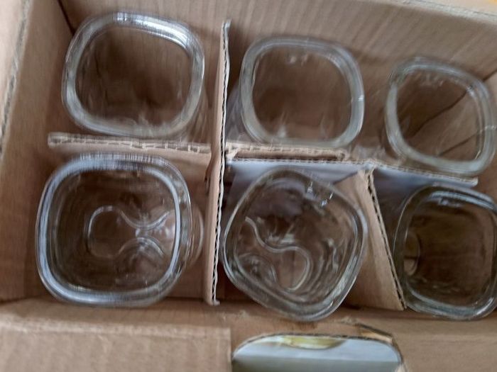 6 New Pants Up Glasses
