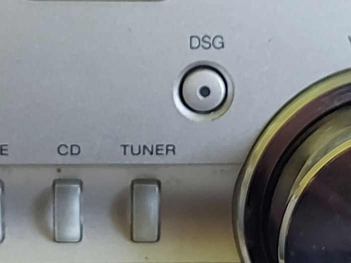 Sony Micro HiFi Component System, Model CMT-CP1, Radio, Tape & CD, all working fine and in very good condition
