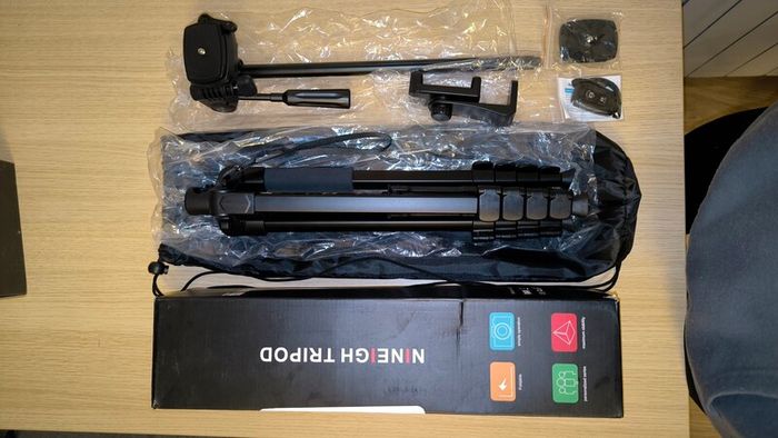 Nineigh CT100 Camera & Phone Tripod Stand with Remote