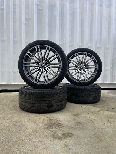 Genuine BMW Style 664M 19" Alloy Wheels.