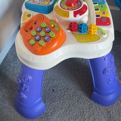 Vtech play and learn