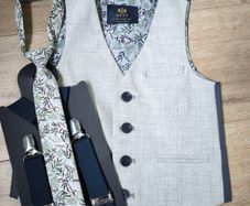 Boys 3-4 years waistcoat, tie, straps