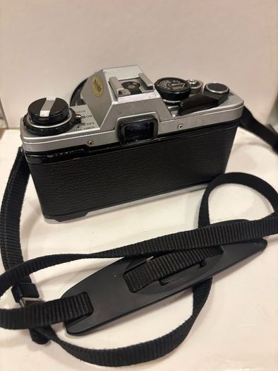 2x Olympus OM10 Film Camera