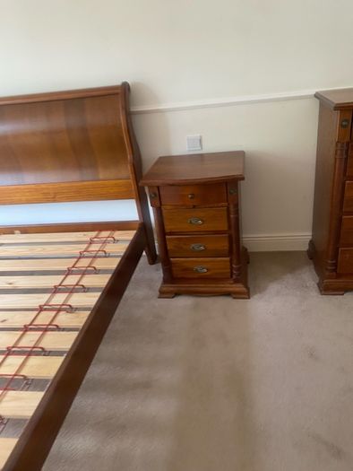 King size sleigh bed and 2 side cabinets