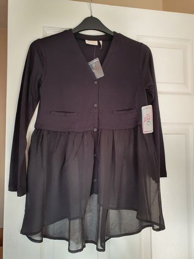 BNWT - Age 8 / 10 years. - A Beautiful Black LOGO Littles by Lori Goldstein - See Pictures - A Perfect Item for Christmas.
