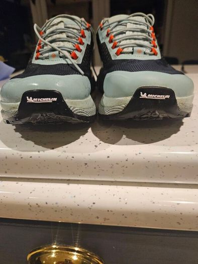 Ronhill Trail Runners Size 9