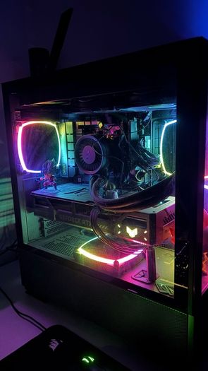 High-End TUF Gaming PC- RTX 5070 Ti OC Edition / Ryzen 7 9800X3D + AOC 27" Gaming Monitor