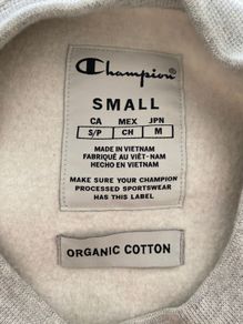 Champion Women's jumper size small