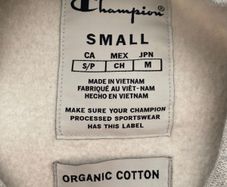 Champion Women's jumper size small