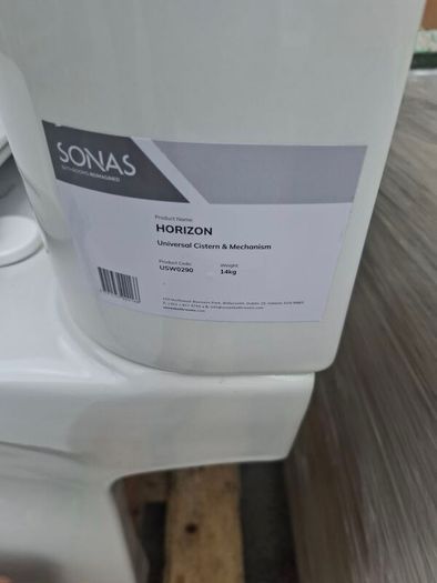 Sonas bathroom suite fitted but never used customer changed mind