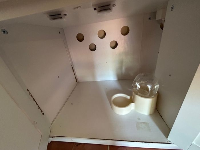Rabbit / Cat Hutch