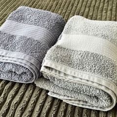 Dunnes Stores Bath Towels x2 100x150cm