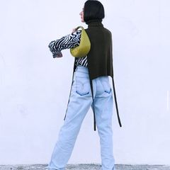 Collar scarf, vest