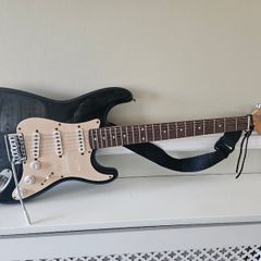 Fender Strat Guitar