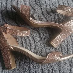 Golden Shoes  Size 8