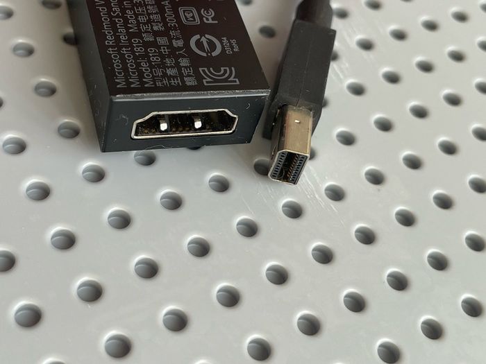 Microsoft Surface Mini DisplayPort to HDMI 2.0 Adapter