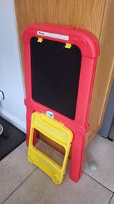 easel toy