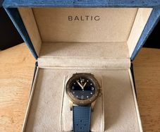 Baltic Aquascaphe Bronze Watch