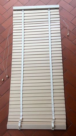 3 wooden blinds