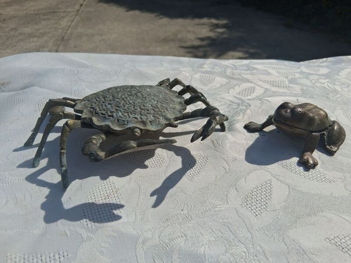 Midcentury Italian Crab and Frog Brass Ashtrays