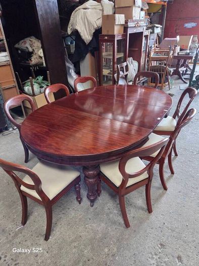 victorian dining table