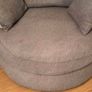 swivel chair Image 2